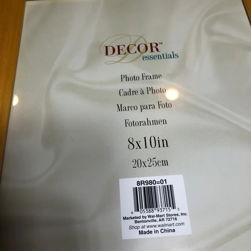 Decor Essentials Pine Wood 8x10 Photo Frame